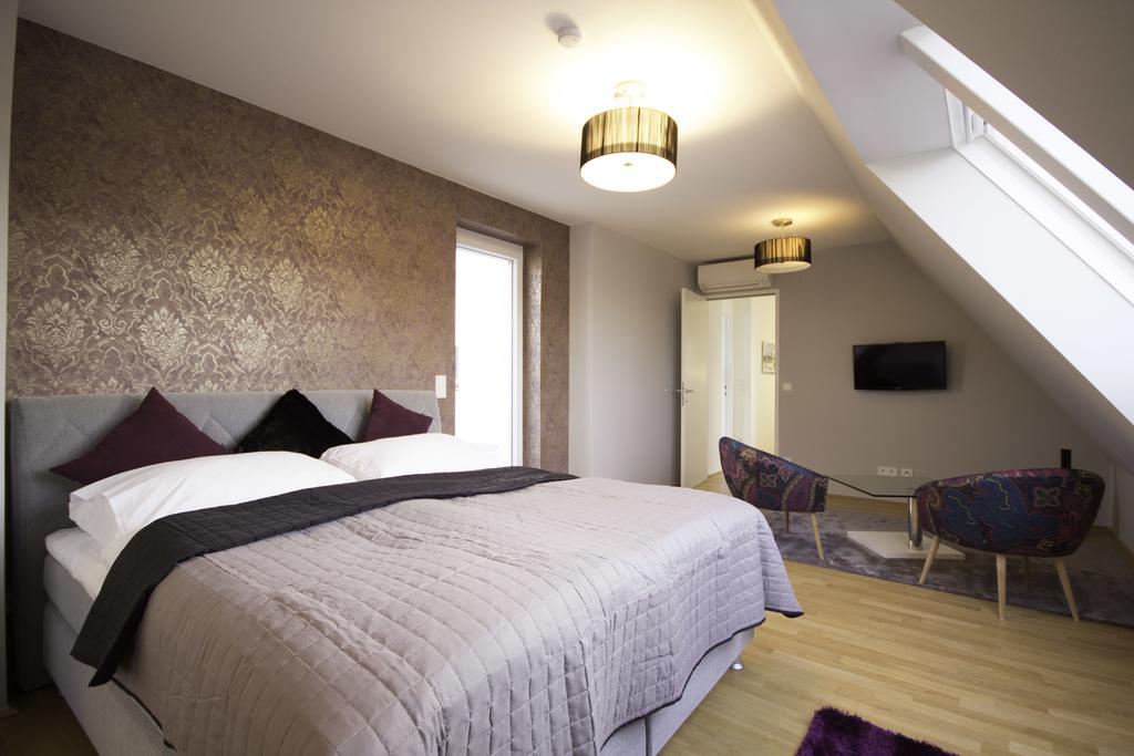 Abieshomes Serviced Apartments - Messe Prater Виена Стая снимка